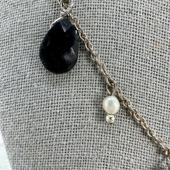 Cookie Lee Black Bead & Freshwater Pearl Necklace Dainty Dangle Black Silver - Picture 3 of 8
